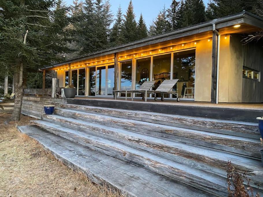 Grimsnes og Grafningshreppur Luxury Lakefront Villa, Infinity Hot Tub And Sauna מראה חיצוני תמונה